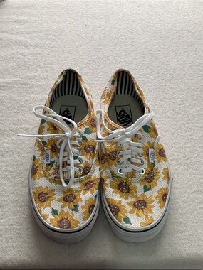 Vans Floral Canvas Sneakers - White/Yellow/Green